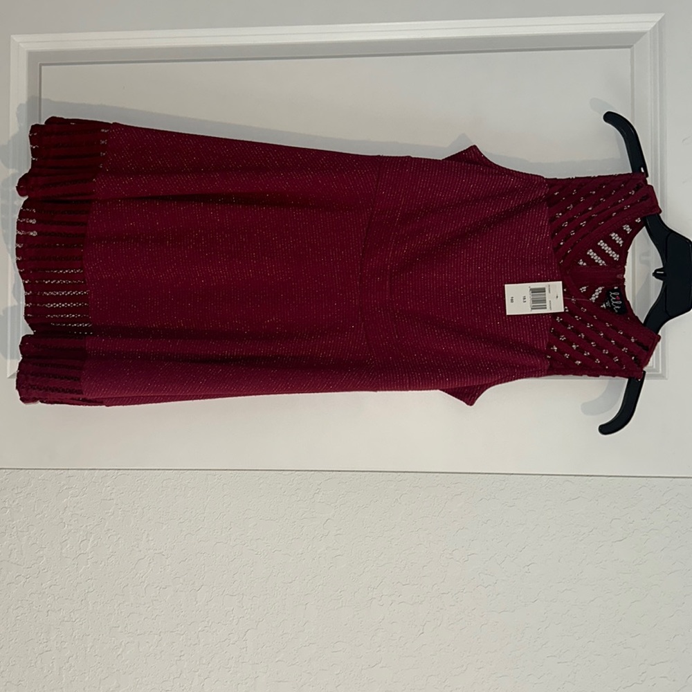 GIRL 18.5 PLUS RED SPARKLE DRESS